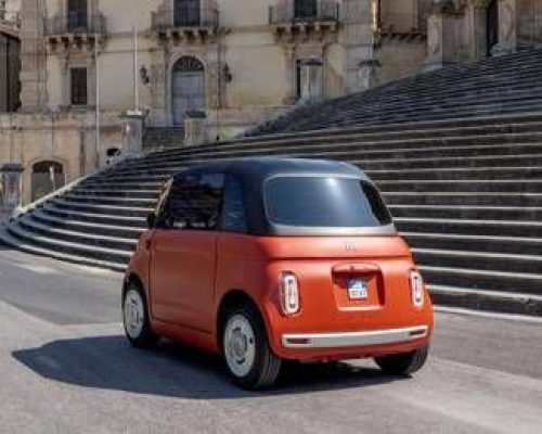 Arriva la Fiat Topolino Corallo, nuova tinta per leader mercato quadricicli elettrici
