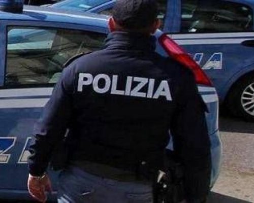 Bari, maltrattamenti sui bambini: sospesa insegnante per sei mesi