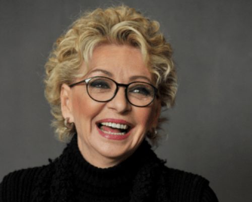 Bonaccorti, i funerali a Roma: le parole di Renato Zero, la folla a piazza del Popolo e l’affetto degli amici