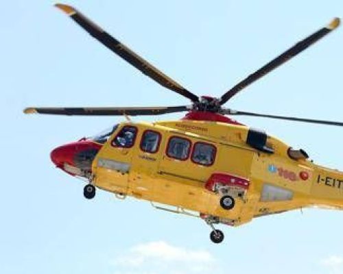 Carabiniera travolta a un posto di blocco a Roma, è grave