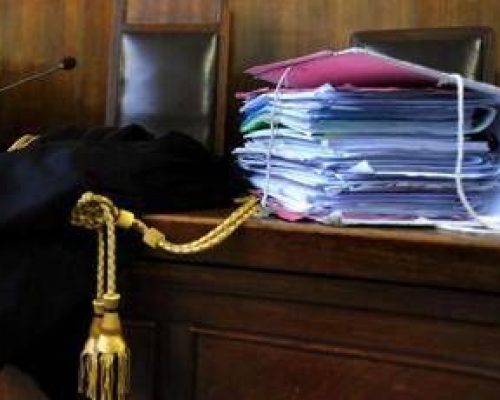 “Cieco assoluto” ripreso alla guida di un SUV: assolto dal tribunale