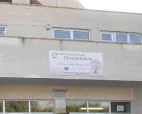 “Facevano la cresta sui fondi Ue”, la Procura europea chiede l’arresto di 16 docenti e manager italiani