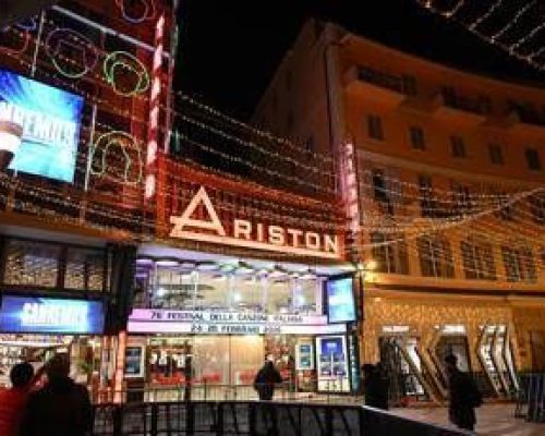 FantaSanremo, la terza serata in diretta: i bonus e i malus assegnati