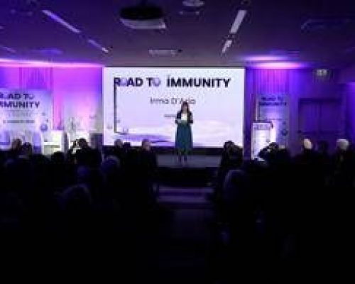 Farmaci, esperti: “Monoclonale anti-Rsv protegge bimbi da ricoveri e complicanze”