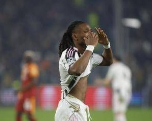 Juve-Galatasaray, Thuram in lacrime dopo il cambio di Spalletti. Cos’è successo in Champions