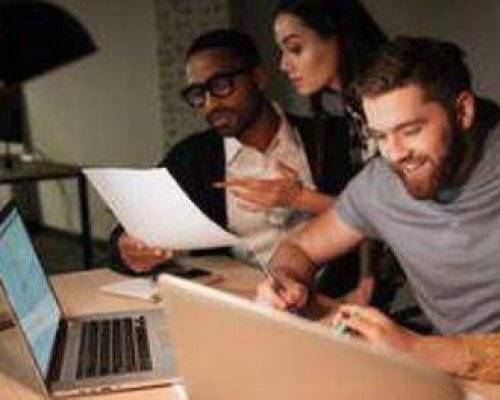 Lhh: 90% manager si ritiene motivante, ma solo il 16% dei lavoratori è d’accordo