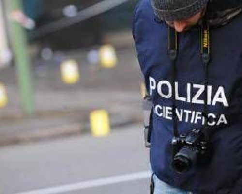 Livorno, 56enne ucciso a coltellate nel centro città