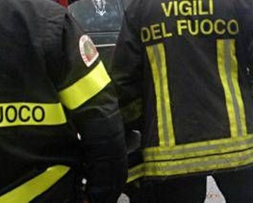 Napoli, donna morta carbonizzata in casa a Pozzuoli