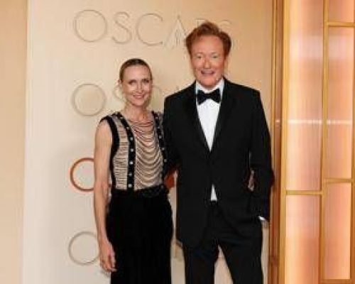 Oscar 2026, red carpet in attesa della notte dei premi – Diretta