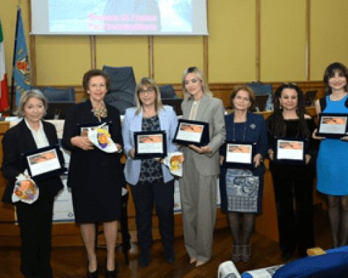 Premio ‘Il giorno dopo: Donna tutto l’anno’ 2026, assegnati riconoscimenti