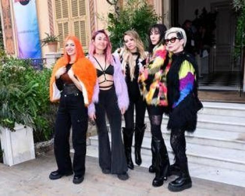 Sanremo 2026, Bambole di Pezza: la band femminista con ‘Resta con me’