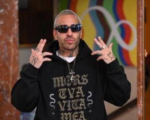 Sanremo 2026, Luchè chi è: gli esordi, l’infanzia difficile, la polemica con Salmo