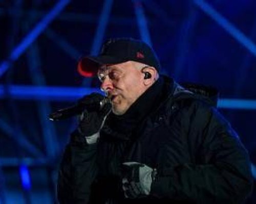 Sanremo 2026, Max Pezzali protagonista della Costa Toscana