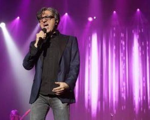 Sanremo 2026, Stadio chi sono: la cover con Tommaso Paradio