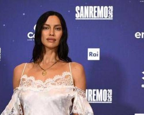 Sanremo 2026, chi è Irina Shayk: la top model russa co-conduttrice terza serata