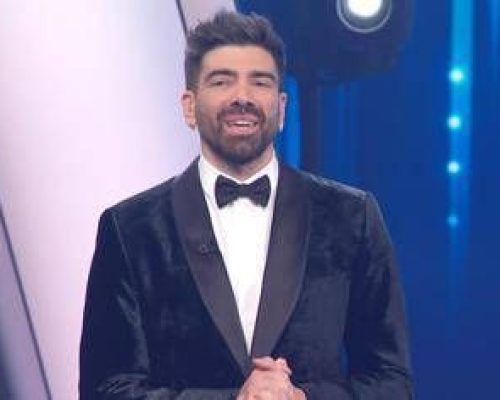 Sanremo, Gazzoli debutta all’Ariston per le nuove proposte: “Che emozione”