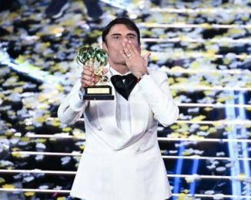 Sanremo, Sal Da Vinci: “La mia è la vittoria di un popolo, condivido questo premio con Geolier”