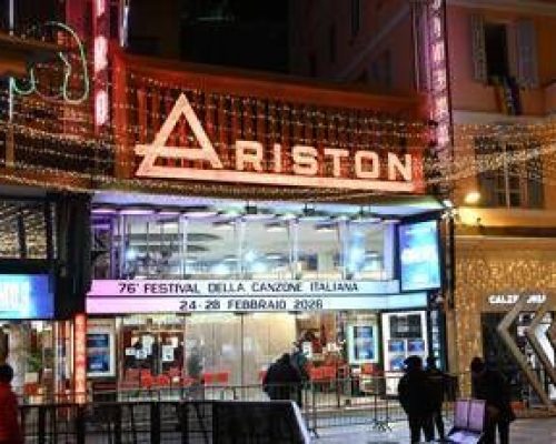 Sanremo, scaletta serata finale: ordine dei cantanti di oggi