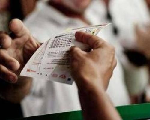 Superenalotto, numeri combinazione vincente oggi 10 marzo